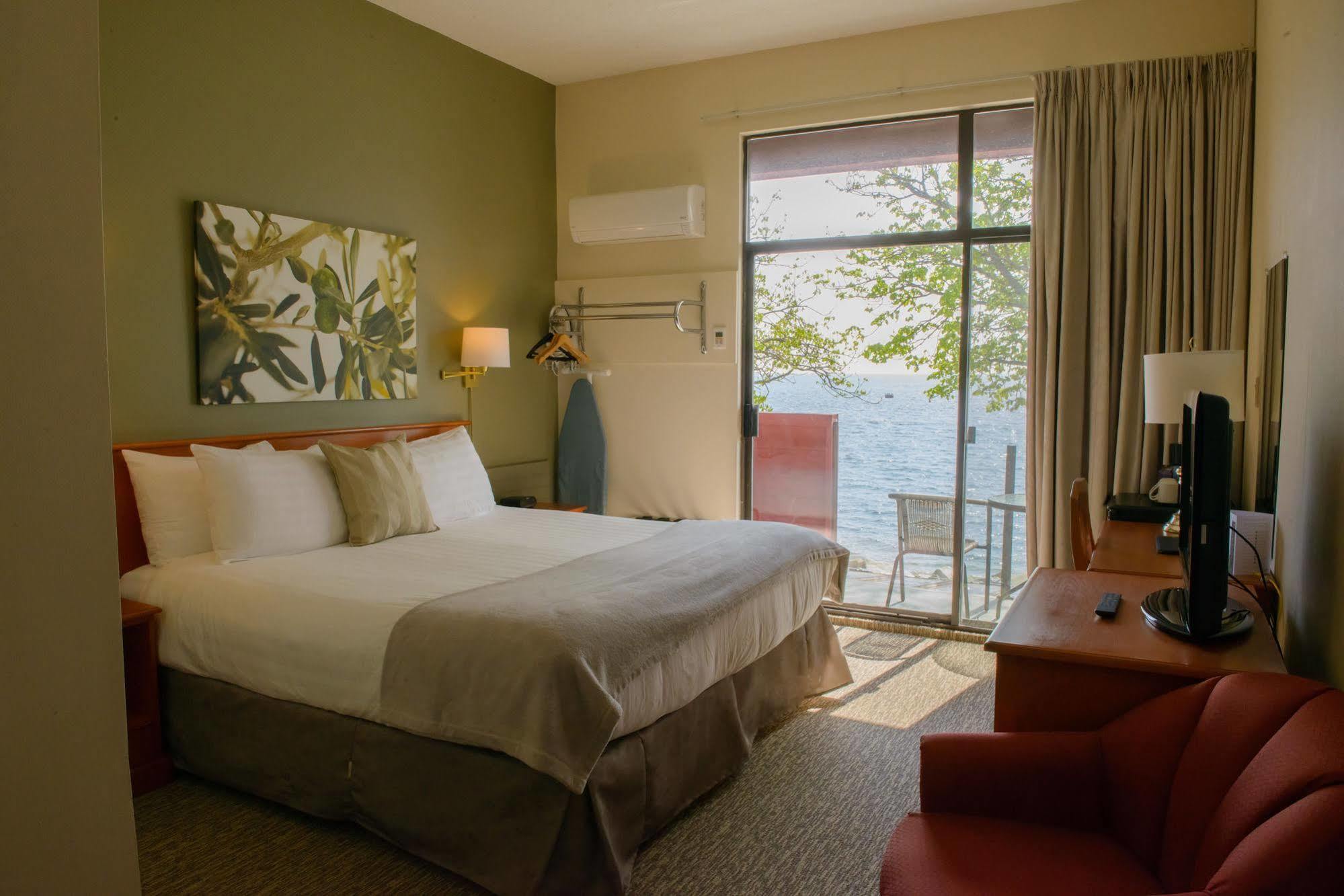 סישלט Driftwood Inn מראה חיצוני תמונה